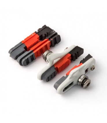 ZAPATAS CARRETERA CON PORTAZAPATAS Y ZAPATAS DE REPUESTO 3 COMPONENTES